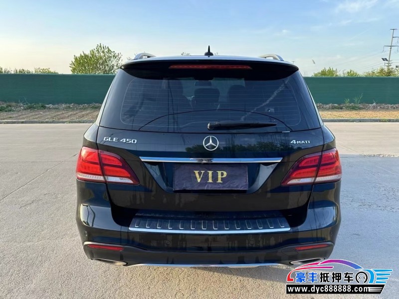 19年奔驰GLE轿车抵押车出售