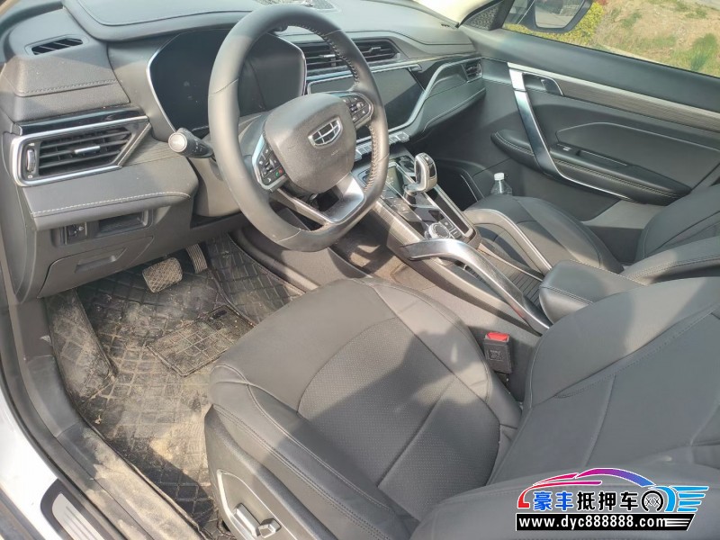 20年吉利博越轿车抵押车出售