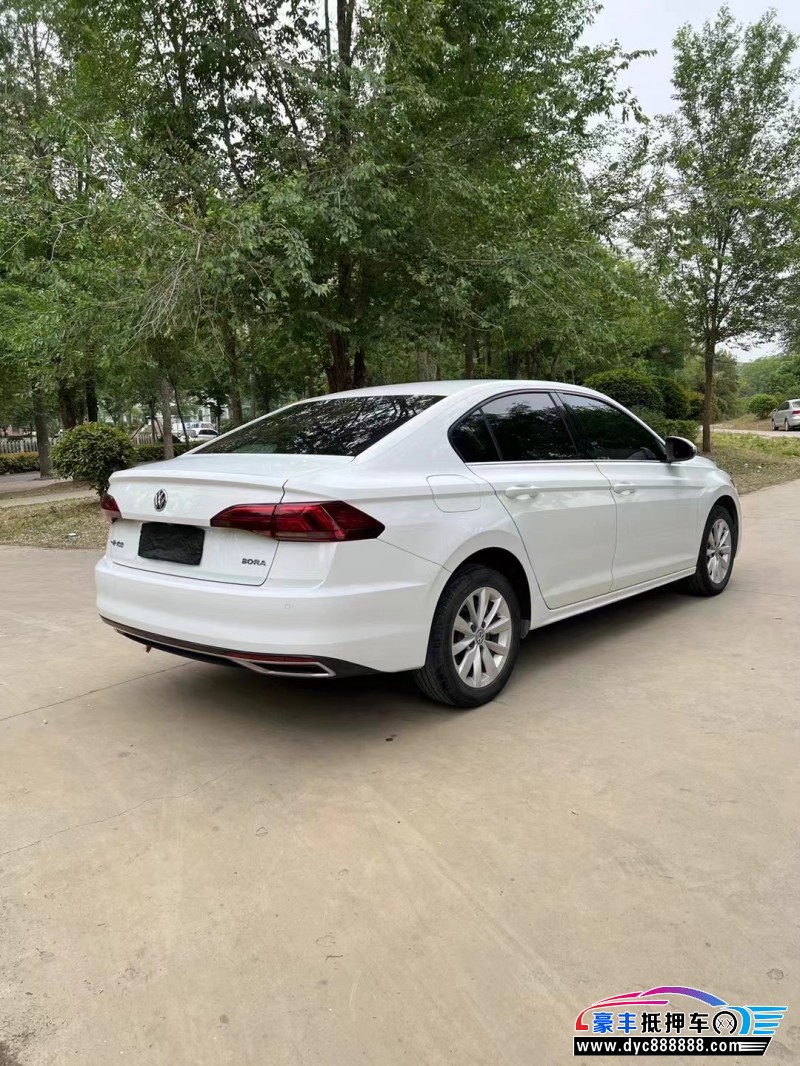 20年大众宝来轿车抵押车出售