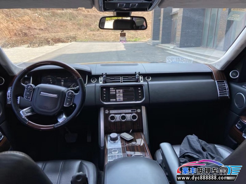 15年路虎揽胜行政轿车抵押车出售