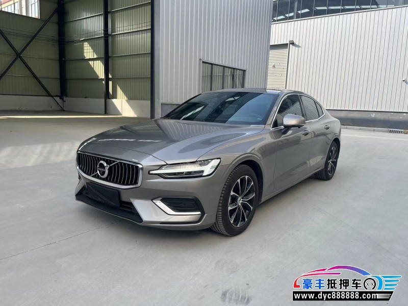 22年沃尔沃S60轿车抵押车出售
