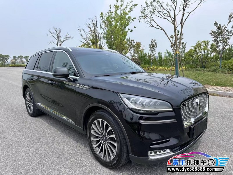 21年林肯飞行家轿车抵押车出售