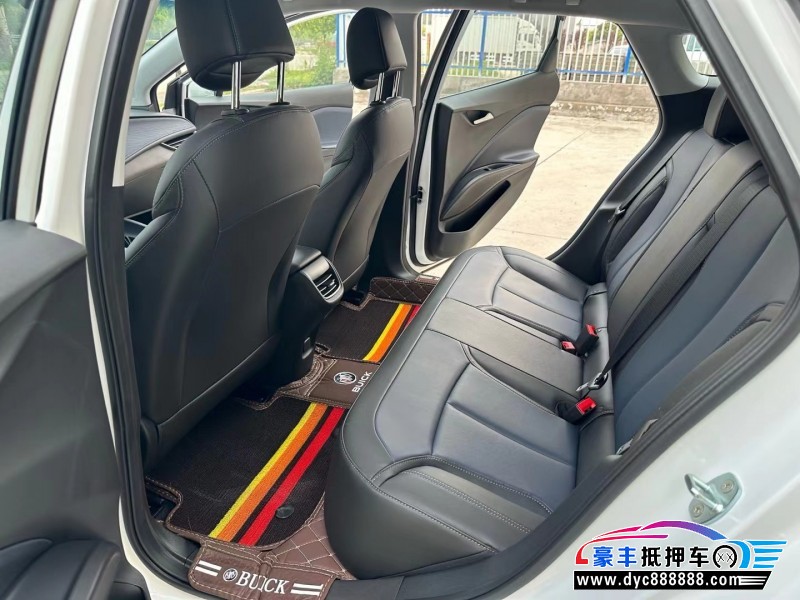 23年别克微蓝轿车抵押车出售