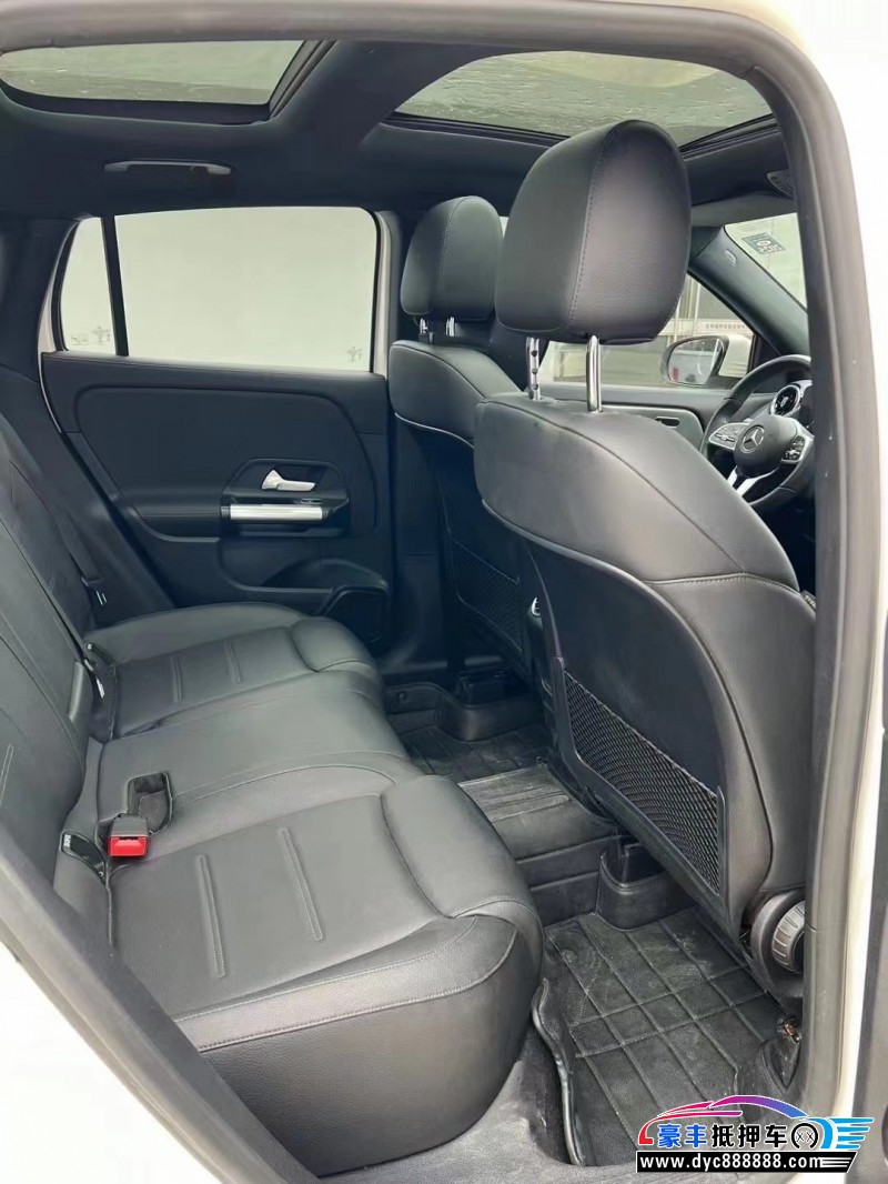 21年奔驰GLASUV抵押车出售