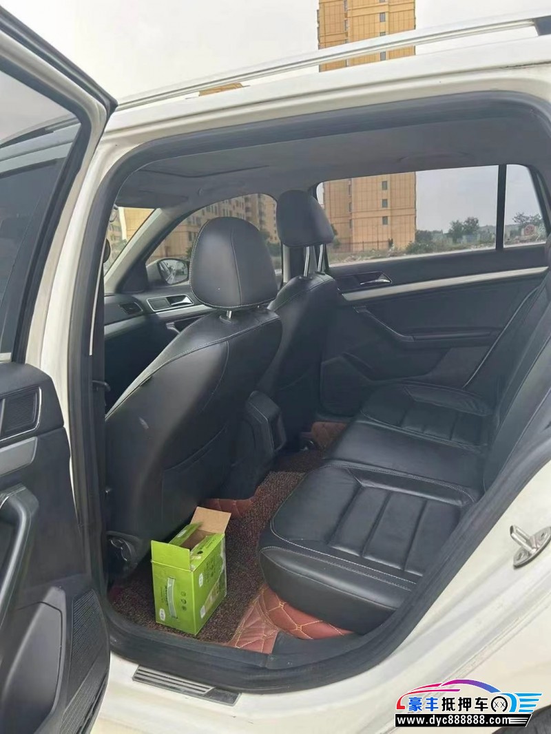 16年大众朗行轿车抵押车出售