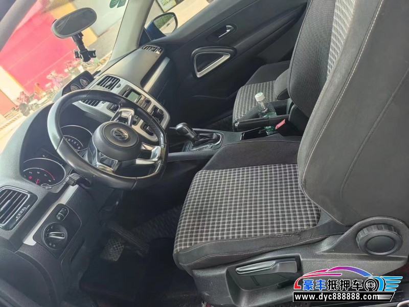 15年大众尚酷轿车抵押车出售