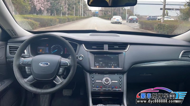 16年福特金牛座轿车抵押车出售