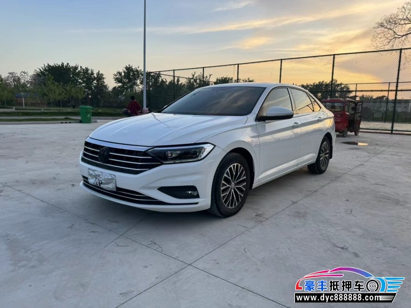 20年大众速腾轿车抵押车出售