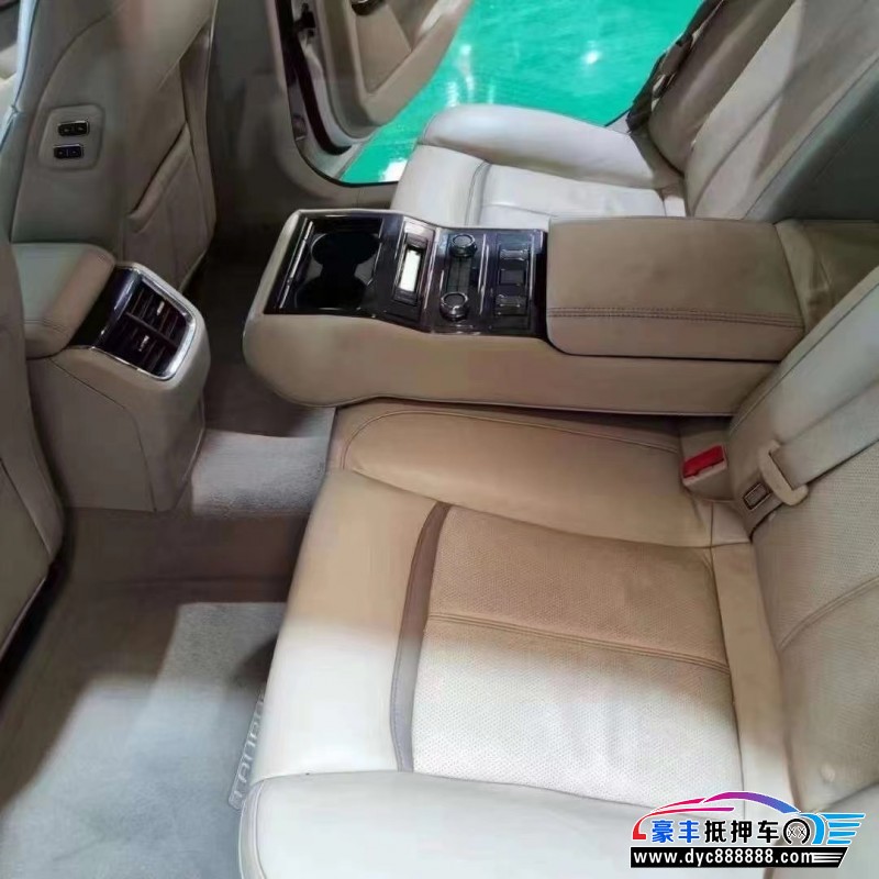 18年福特金牛座轿车抵押车出售