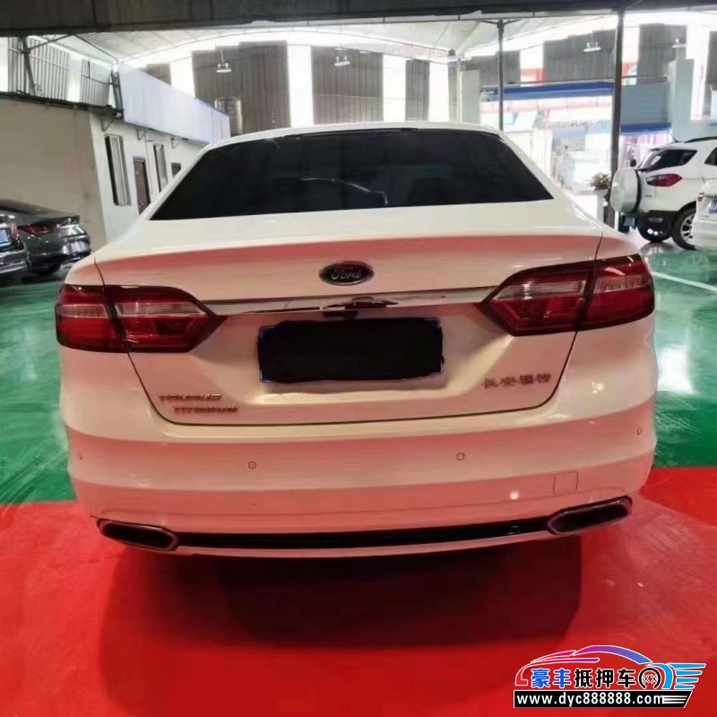 18年福特金牛座轿车抵押车出售