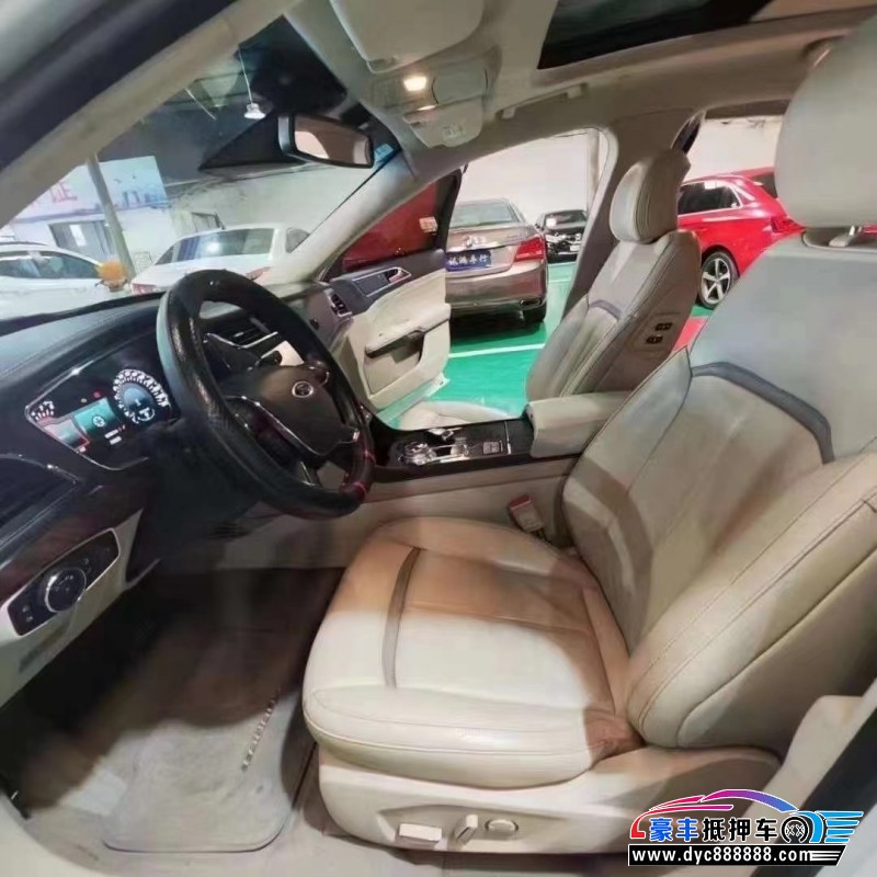 18年福特金牛座轿车抵押车出售