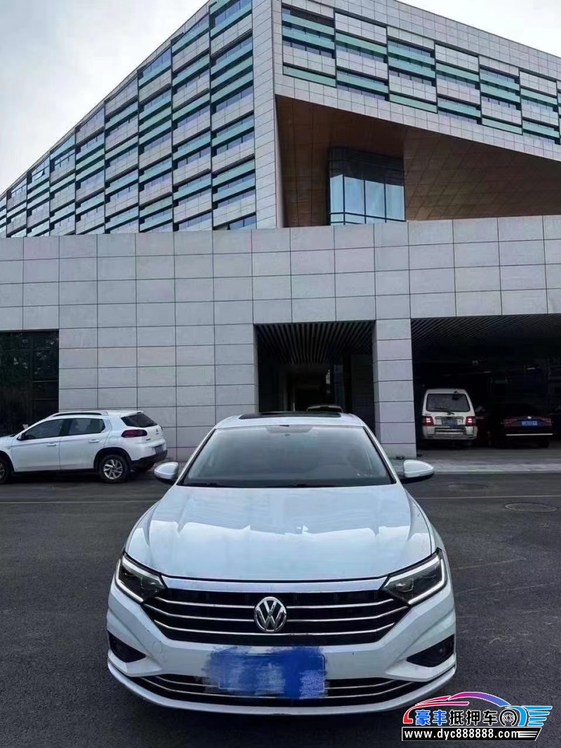 21年大众速腾轿车抵押车出售