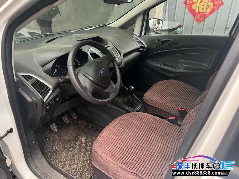 16年福特翼搏轿车抵押车出售