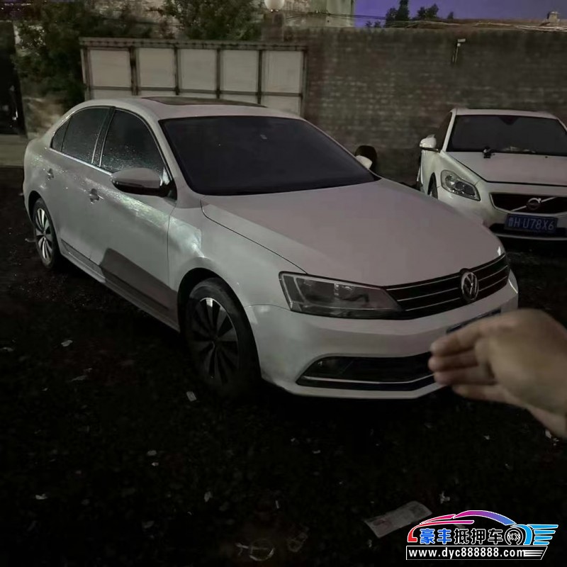 17年大众速腾轿车抵押车出售