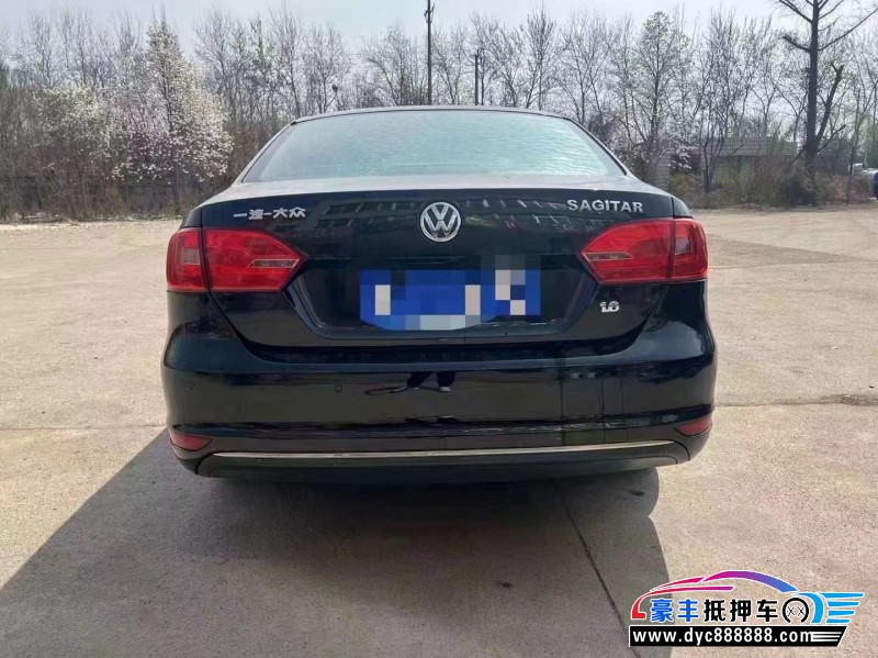 15年大众速腾轿车抵押车出售