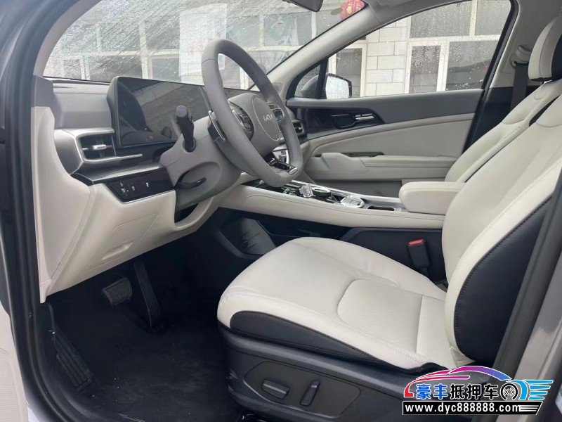 24年起亚狮铂拓界SUV抵押车出售