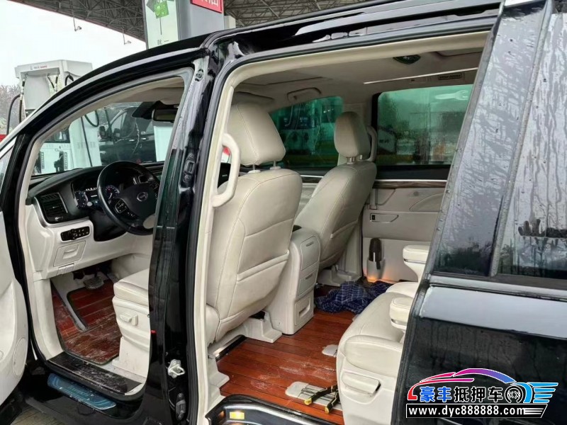 20年传祺M8轿车抵押车出售