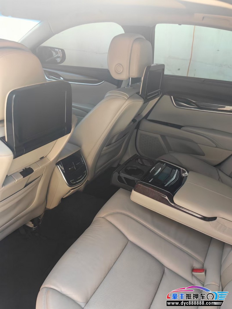 14年凯迪拉克XTS轿车抵押车出售