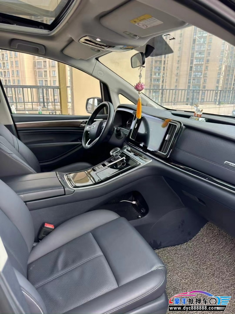 21年传祺M8轿车抵押车出售