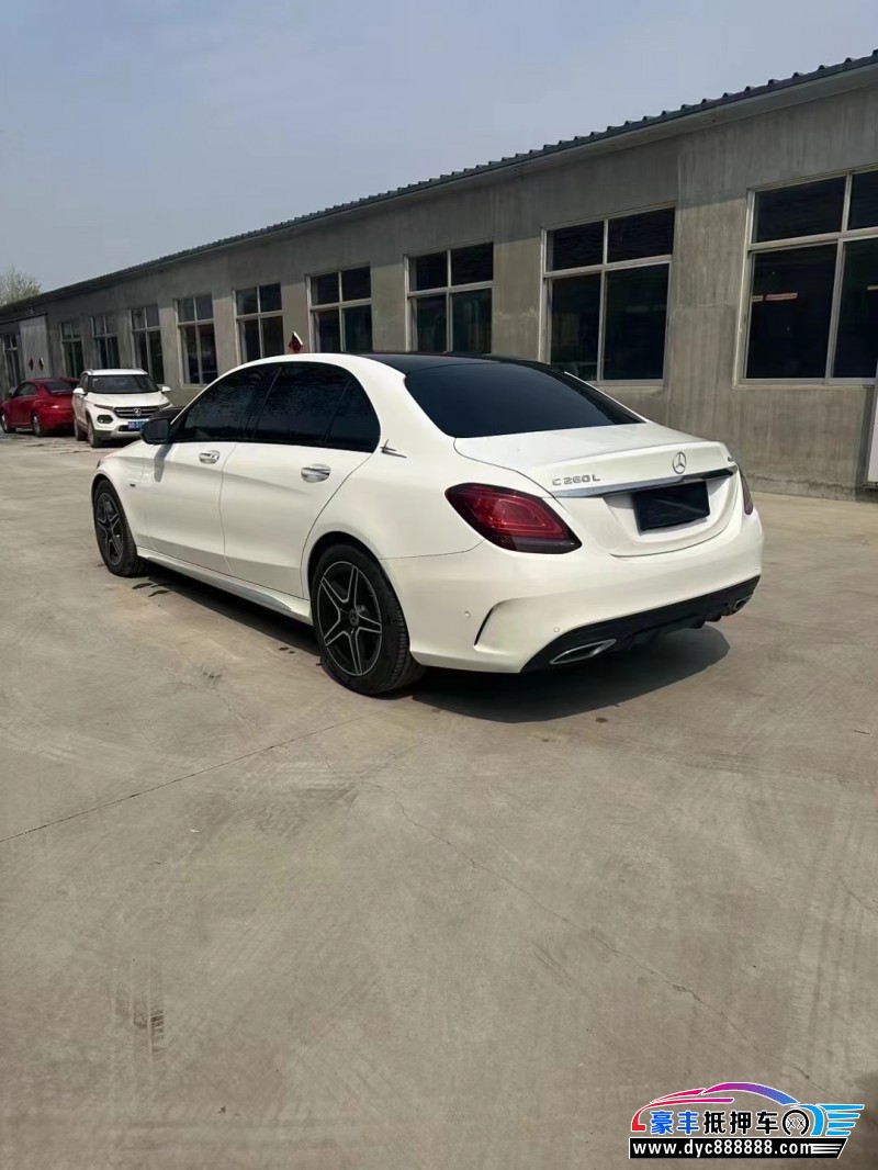 21年奔驰C轿车抵押车出售