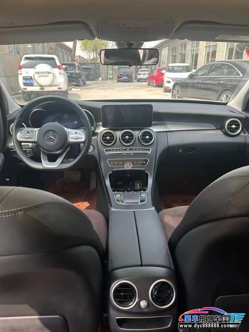 21年奔驰C轿车抵押车出售