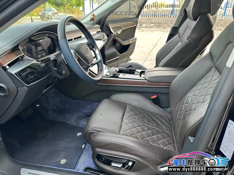 21年奥迪A8L轿车抵押车出售