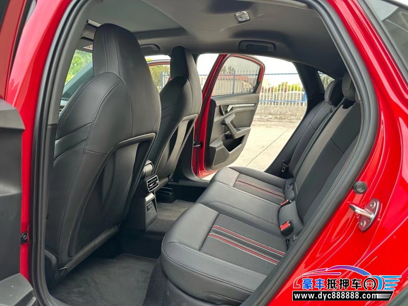 21年奥迪A3轿车抵押车出售