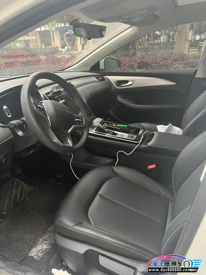 24年荣威i6轿车抵押车出售