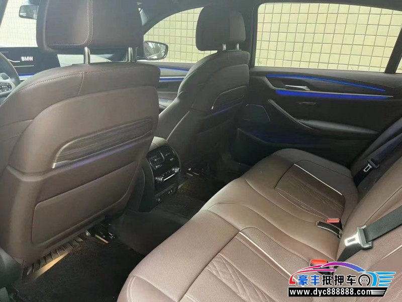 22年宝马5系轿车抵押车出售