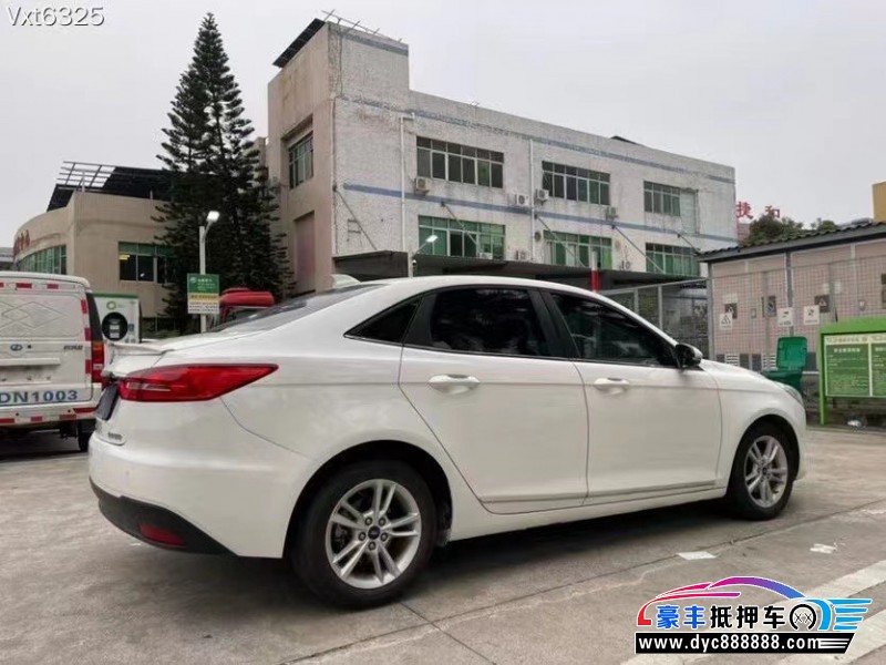 19年福特福睿斯轿车抵押车出售