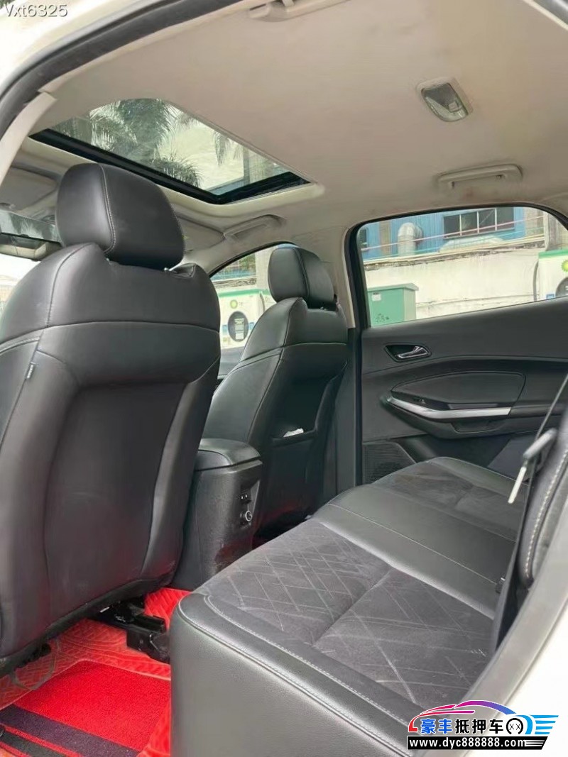 19年福特福睿斯轿车抵押车出售