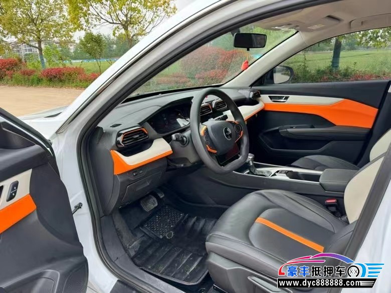 23年东风风神奕炫轿车抵押车出售