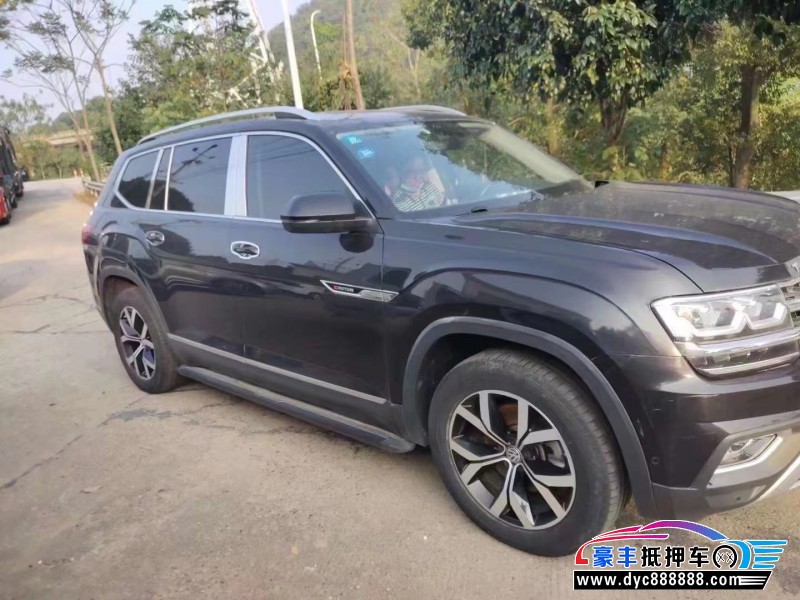 18年大众途昂轿车抵押车出售