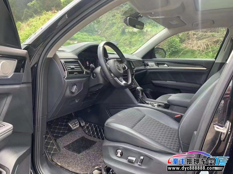 20年大众途昂轿车抵押车出售