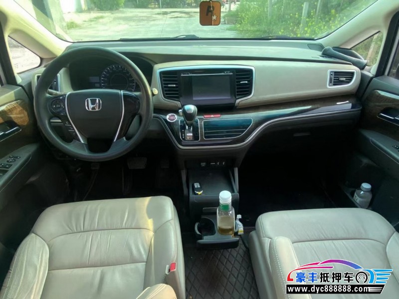 16年本田奥德赛轿车抵押车出售