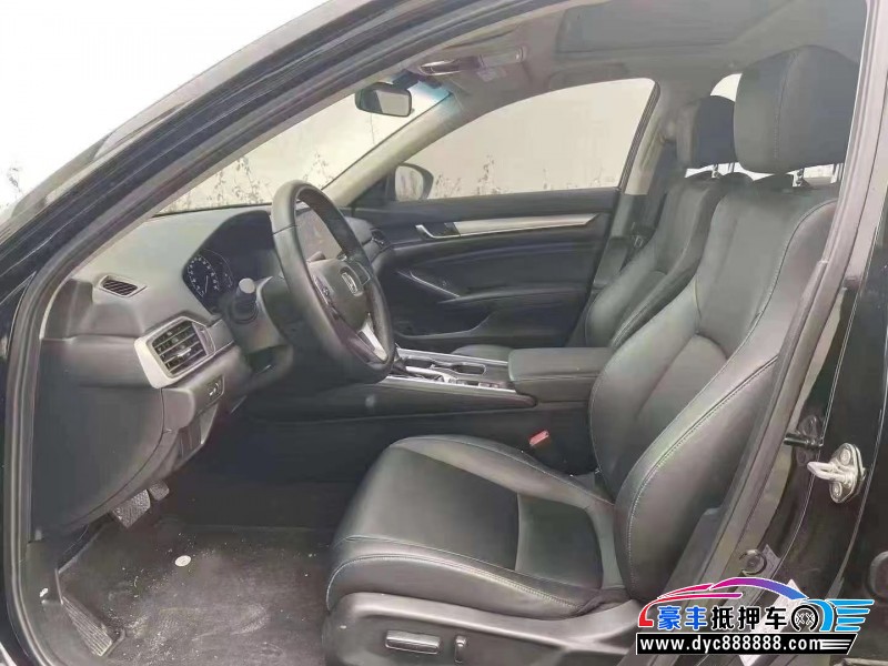 22年本田雅阁轿车抵押车出售