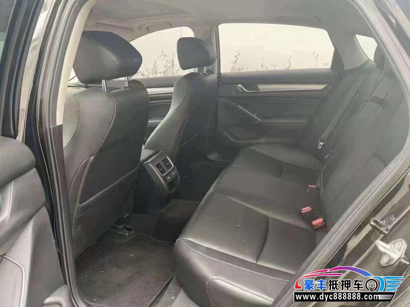 22年本田雅阁轿车抵押车出售