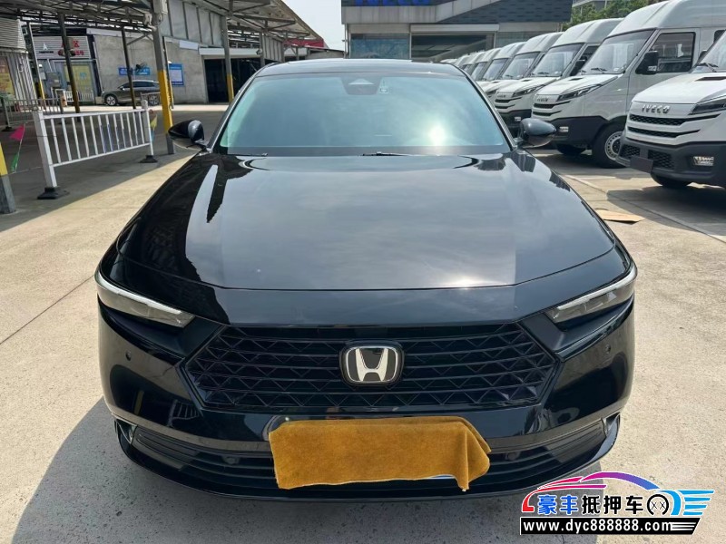 23年本田雅阁轿车抵押车出售