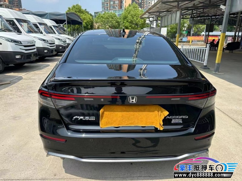 23年本田雅阁轿车抵押车出售