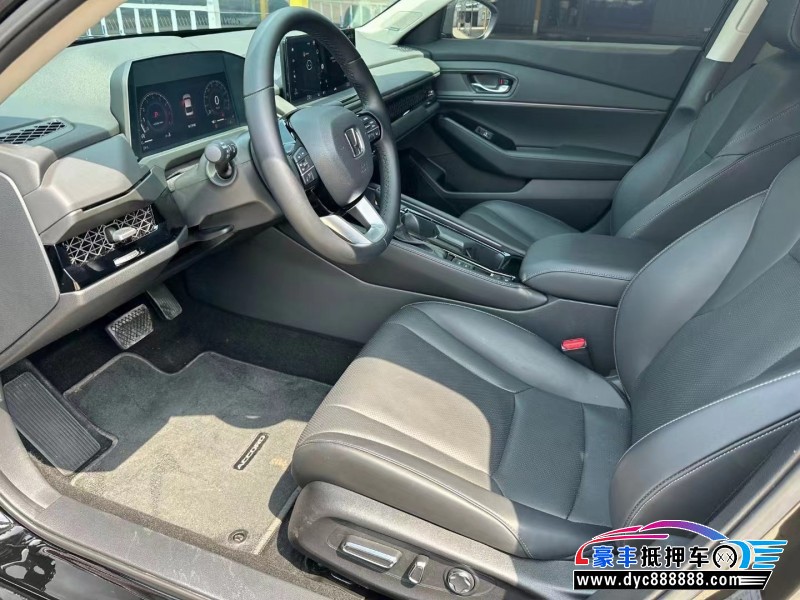 23年本田雅阁轿车抵押车出售