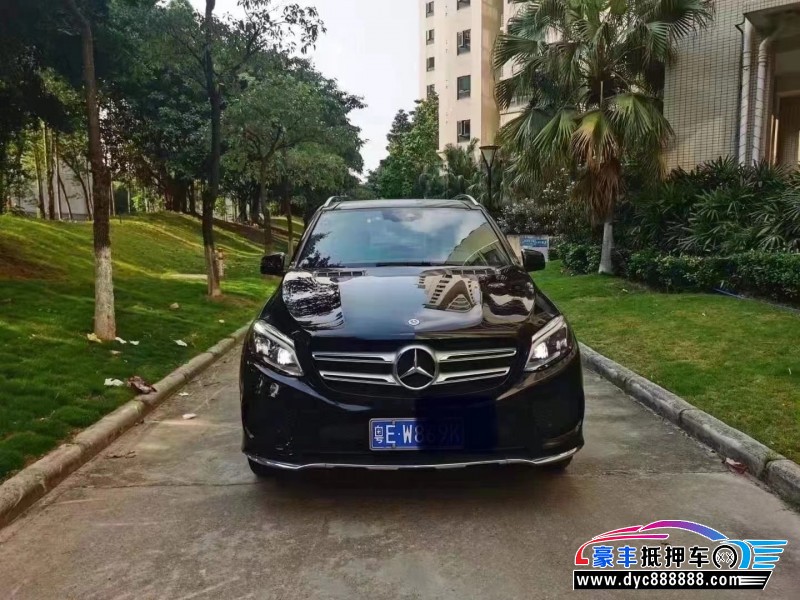 19年奔驰GLE轿车抵押车出售