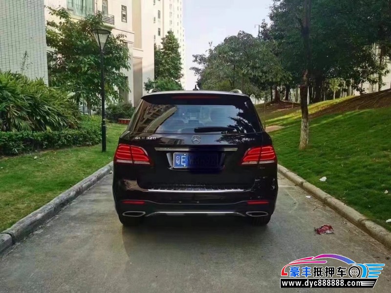 19年奔驰GLE轿车抵押车出售