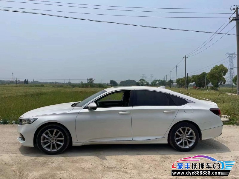 22年本田雅阁轿车抵押车出售