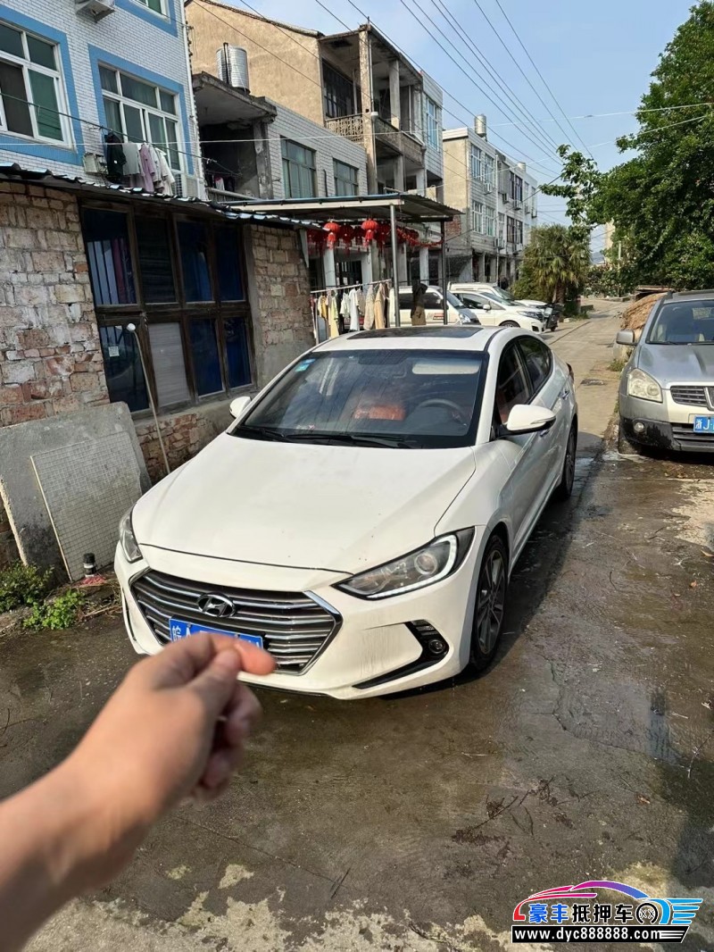 19年现代领动轿车抵押车出售