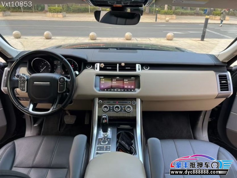 17年路虎揽胜运动轿车抵押车出售