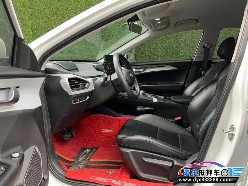 22年吉利几何轿车抵押车出售