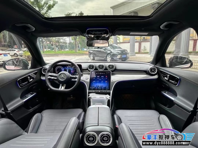 22年奔驰C轿车抵押车出售