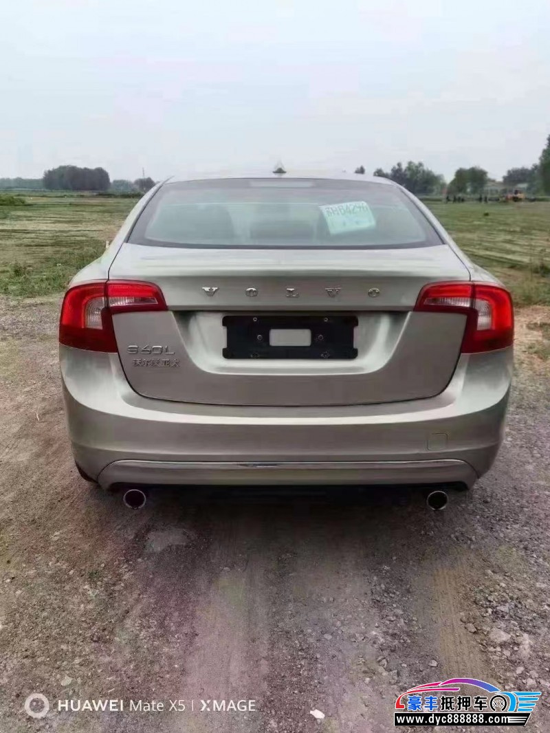 14年沃尔沃S60轿车抵押车出售