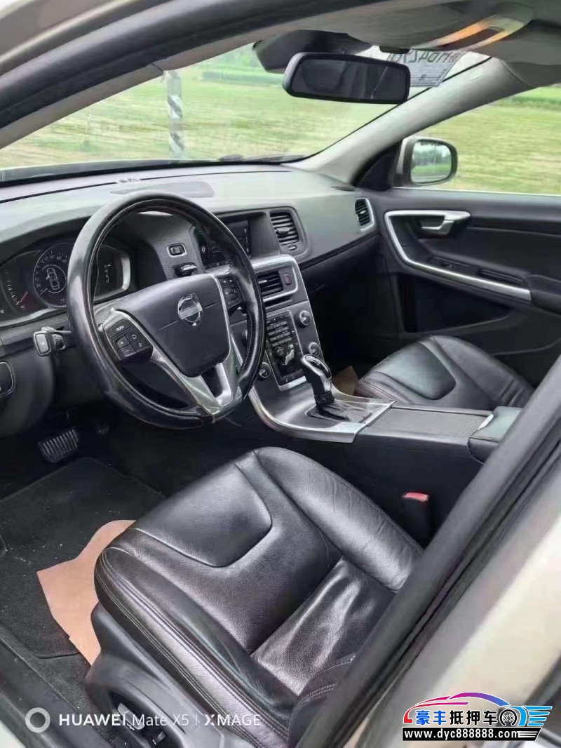 14年沃尔沃S60轿车抵押车出售