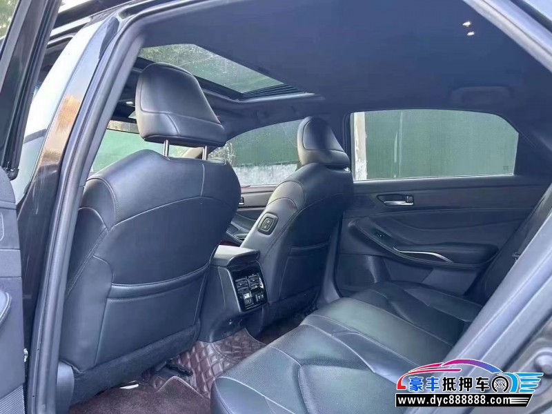 20年丰田亚洲龙轿车抵押车出售